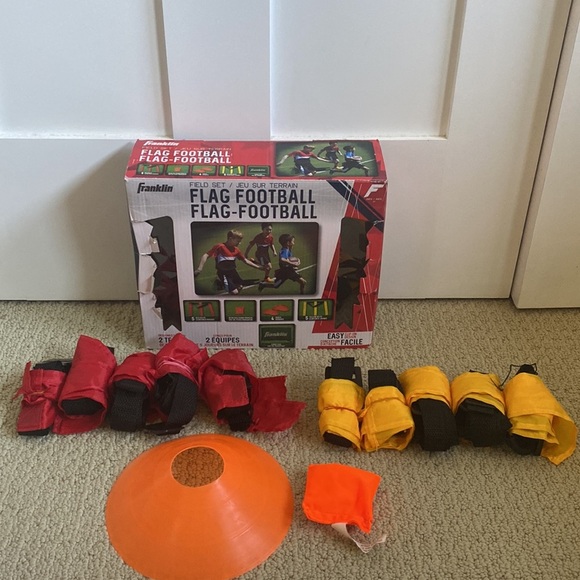 Flag football Franklin field set (read description) - Picture 2 of 8